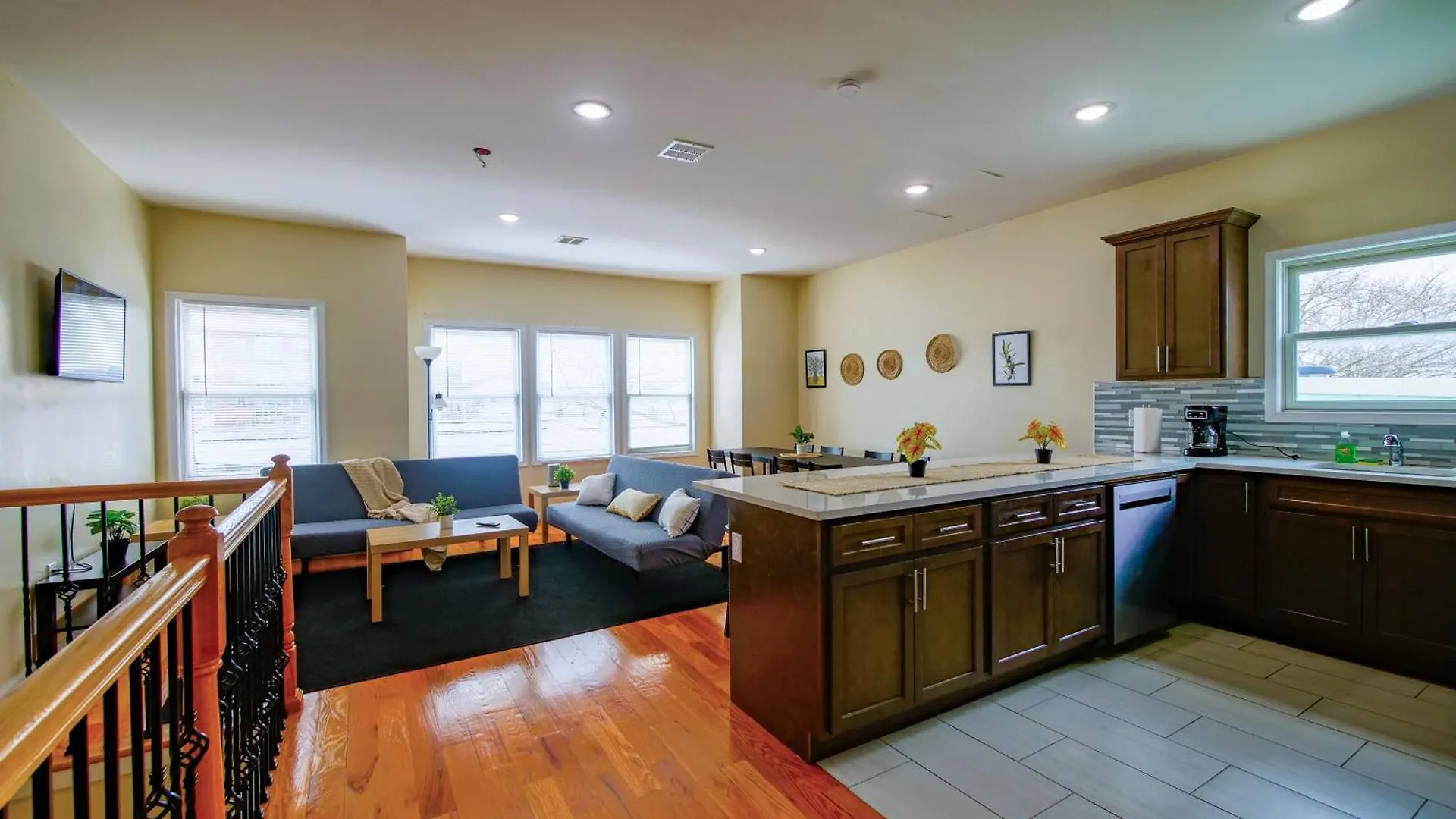 Pleasing 3Br Apt, Mins To Nyc Jersey City