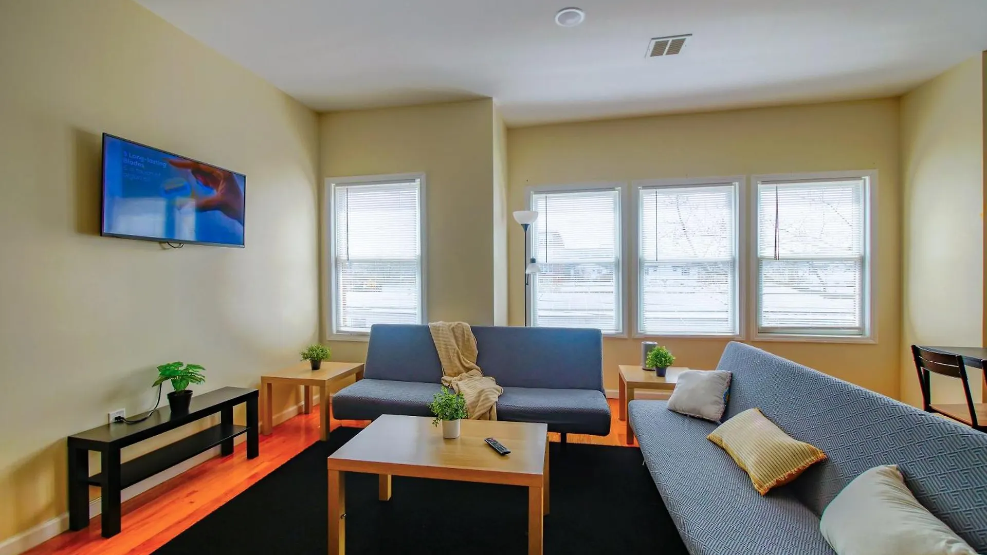 Pleasing 3Br Apt, Mins To Nyc Jersey City 0*,  United States